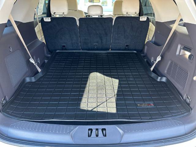 Certified 2022 Ford Explorer Platinum w/ Equipment Group 601A AWD/4WD image 6