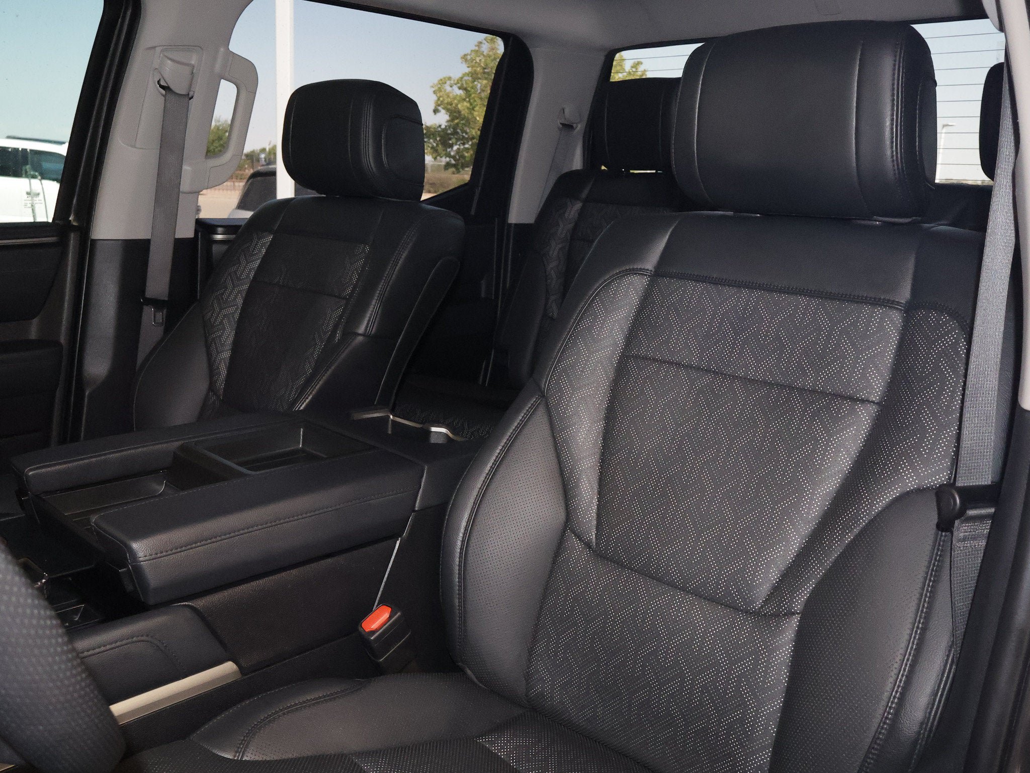Used 2023 Toyota Tundra Limited AWD/4WD image 24