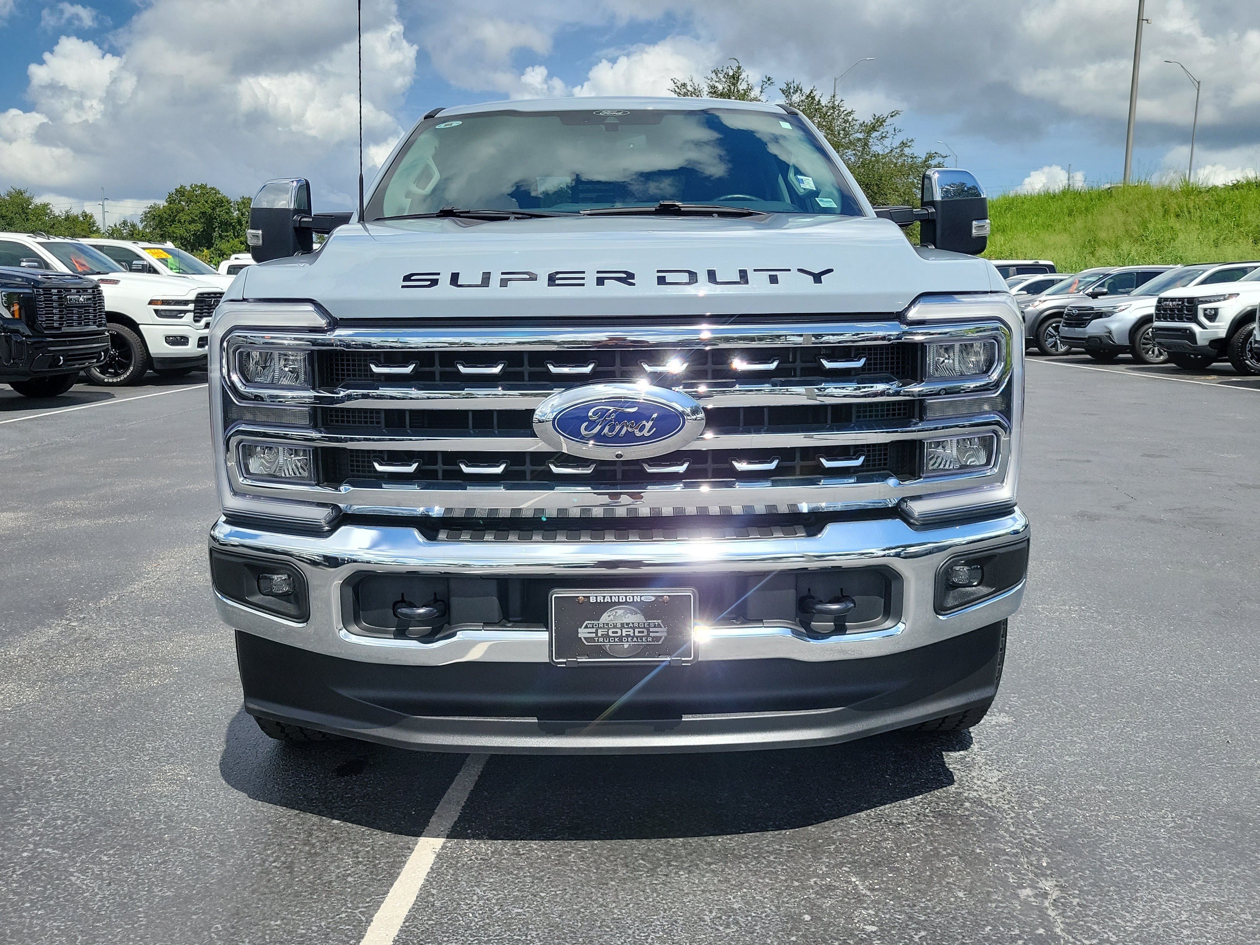 Certified 2025 Ford F250 Lariat w/ Chrome Package AWD/4WD image 2