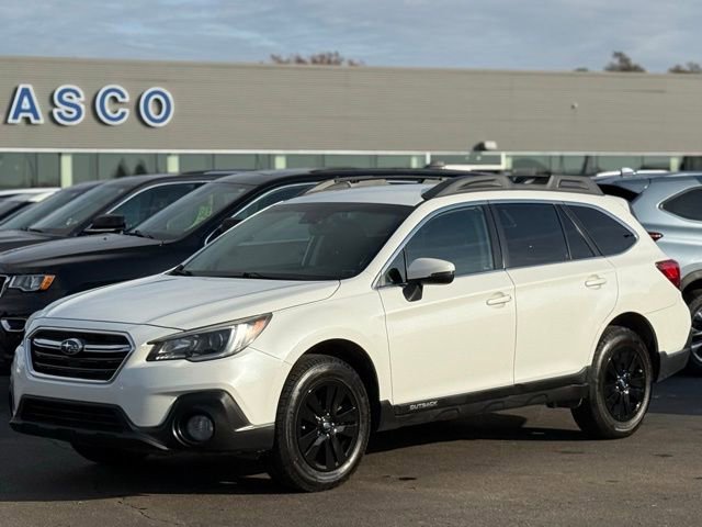 Used 2019 Subaru Outback 2.5i Premium image 32