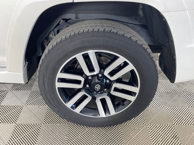 Used 2023 Toyota 4Runner Limited AWD/4WD image 21
