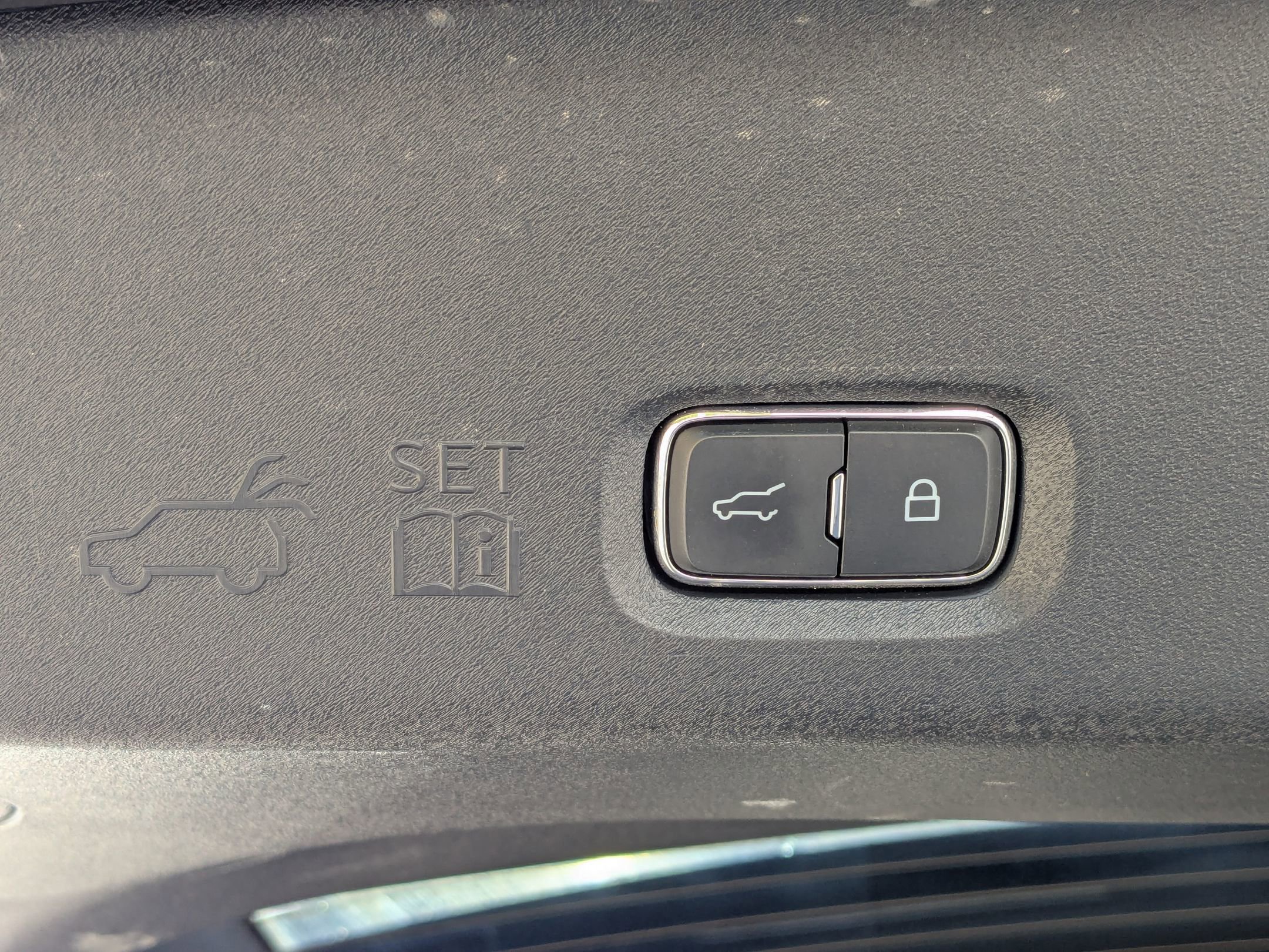 Certified 2025 Ford Expedition Platinum w/ Platinum Ultimate Package image 37