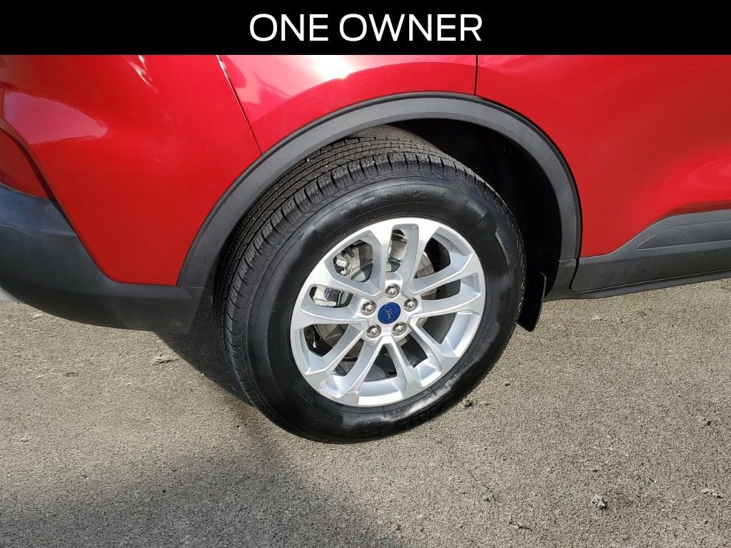 Certified 2020 Ford Escape SE image 5