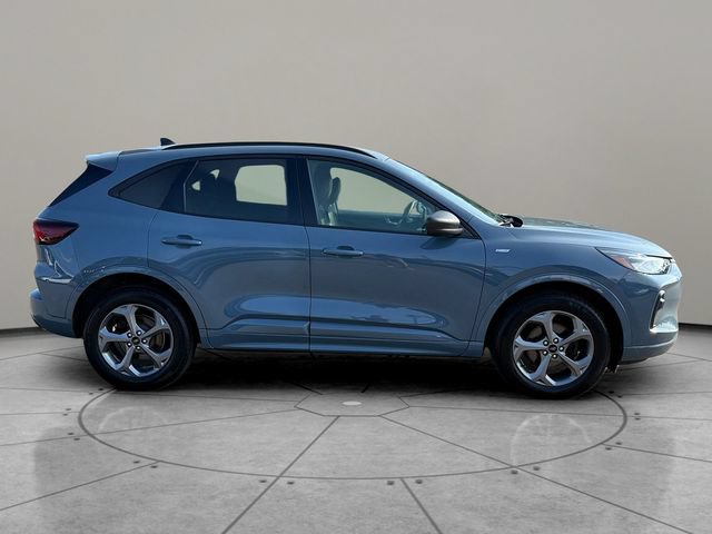 Certified 2023 Ford Escape ST-Line w/ Tech Pack #1 AWD/4WD image 13