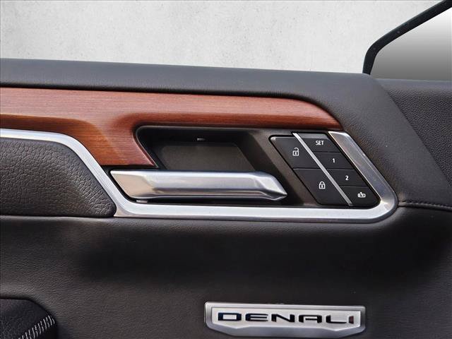 Used 2023 GMC Sierra 1500 Denali AWD/4WD image 28