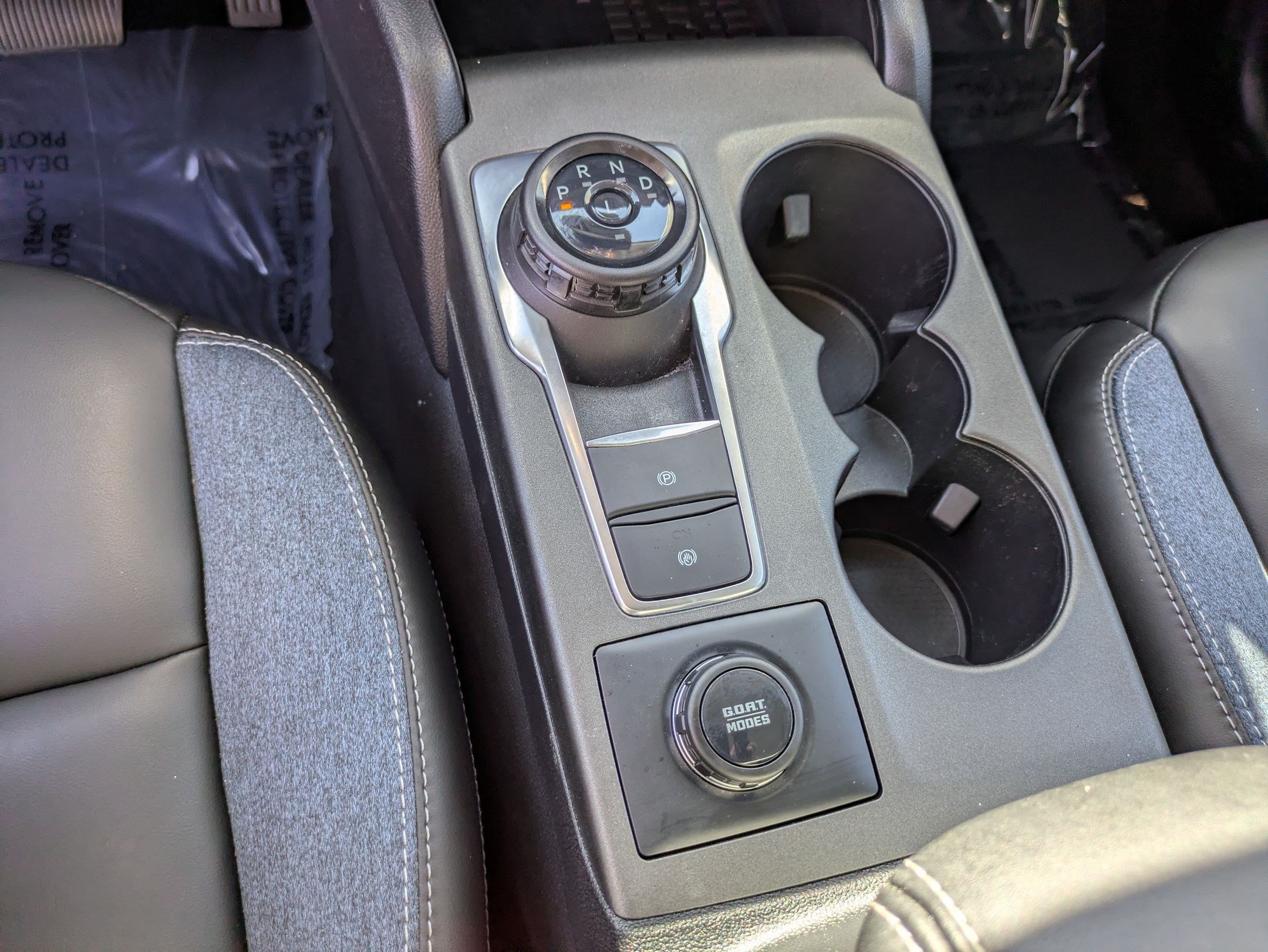 Certified 2025 Ford Bronco Sport Outer Banks w/ Outer Banks Tech Package+ AWD/4WD image 28