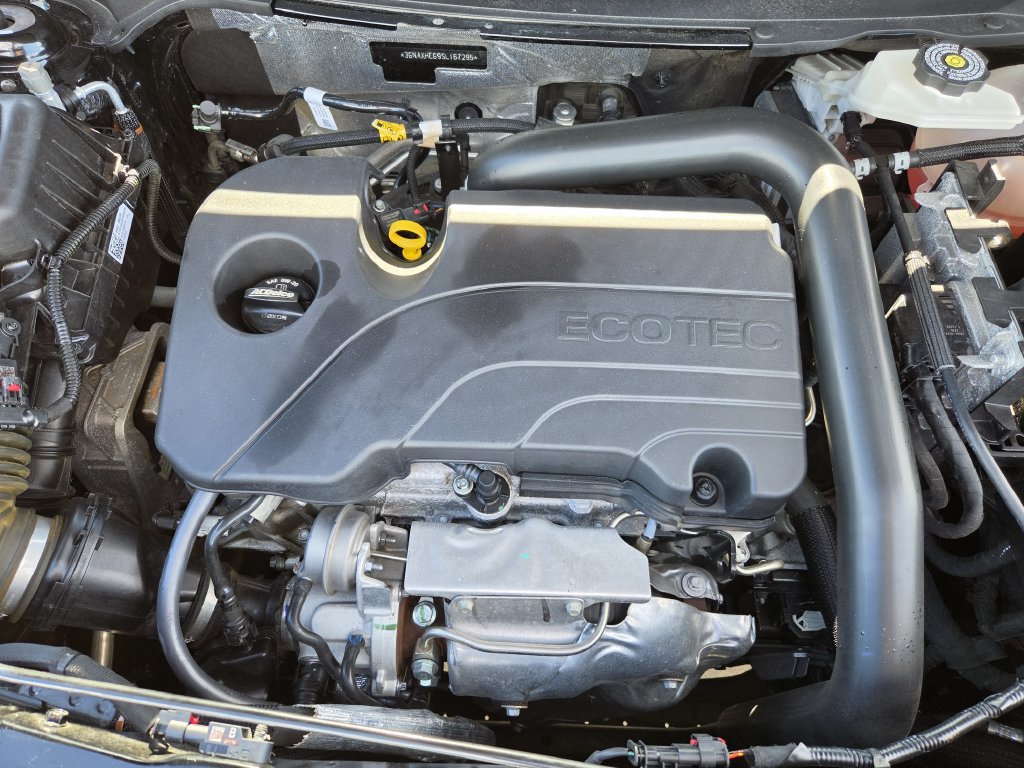 Used 2025 Chevrolet Equinox LT w/ Convenience Package II FWD image 29