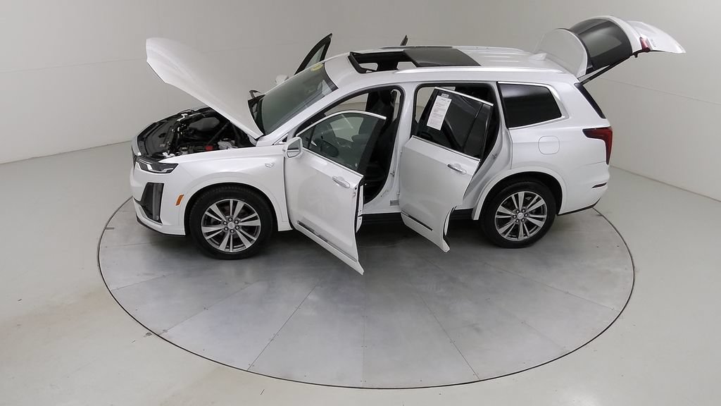 Used 2020 Cadillac XT6 Premium Luxury AWD/4WD image 56