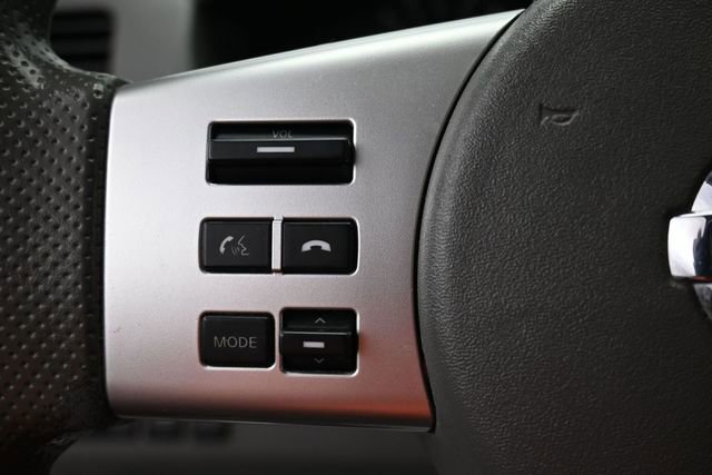 Used 2018 Nissan Frontier SV AWD/4WD image 17