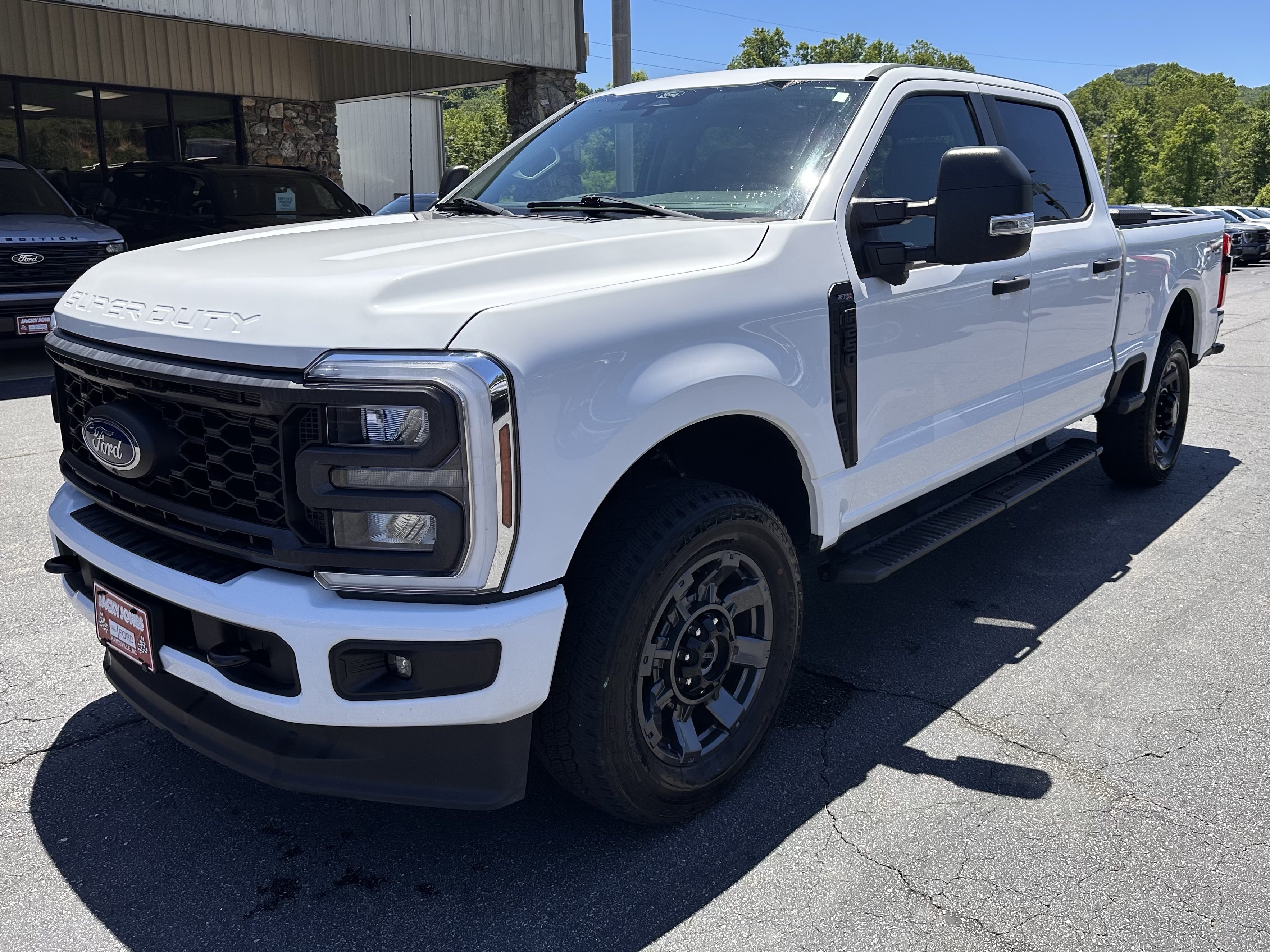 Certified 2024 Ford F250 XL w/ STX Appearance Package AWD/4WD image 2