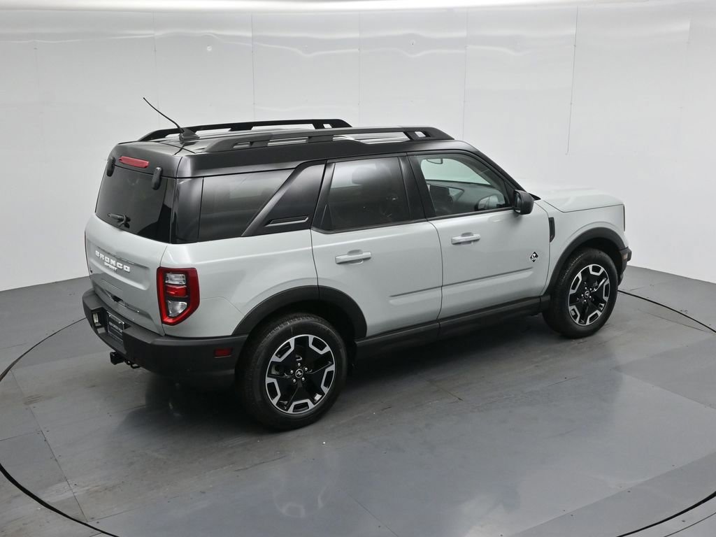 Certified 2022 Ford Bronco Sport Outer Banks w/ Tech Package AWD/4WD image 44