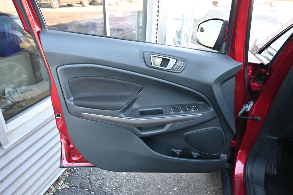 Certified 2020 Ford EcoSport SE image 19