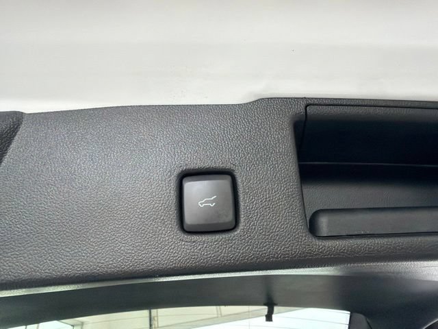 Certified 2023 Ford Escape ST-Line w/ Tech Pack #1 AWD/4WD image 8