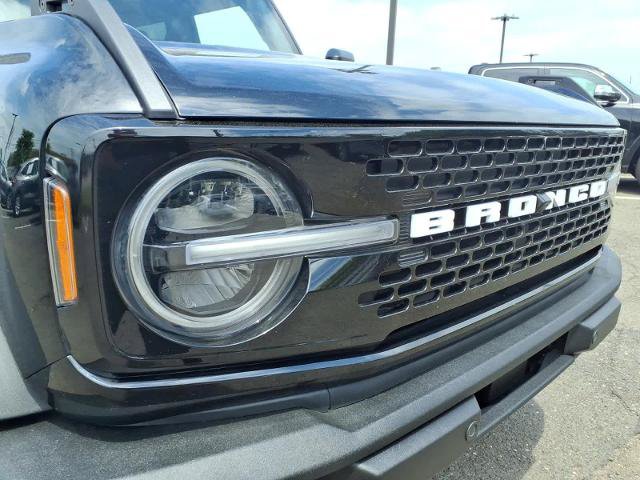 Certified 2025 Ford Bronco Outer Banks w/ Sasquatch Package AWD/4WD image 15