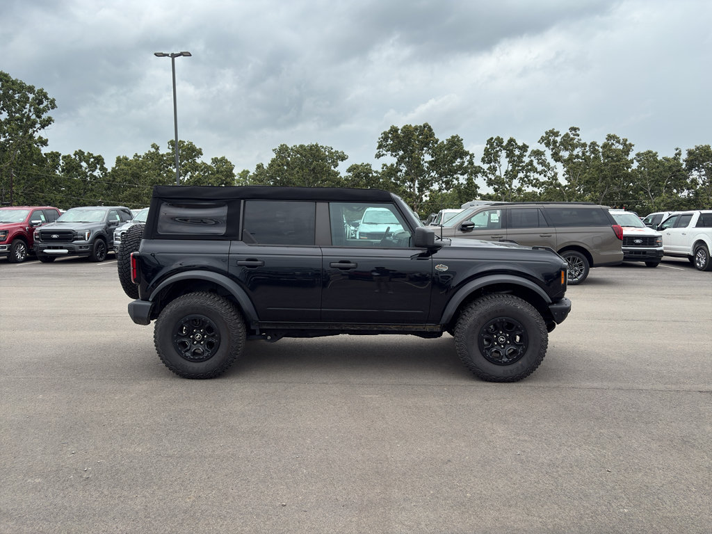 Certified 2024 Ford Bronco Wildtrak AWD/4WD image 5
