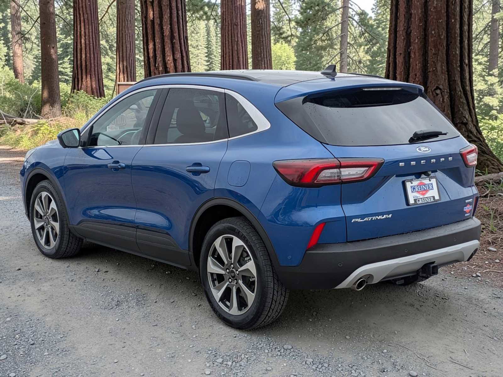 Certified 2023 Ford Escape Platinum w/ Premium Technology Package AWD/4WD image 4