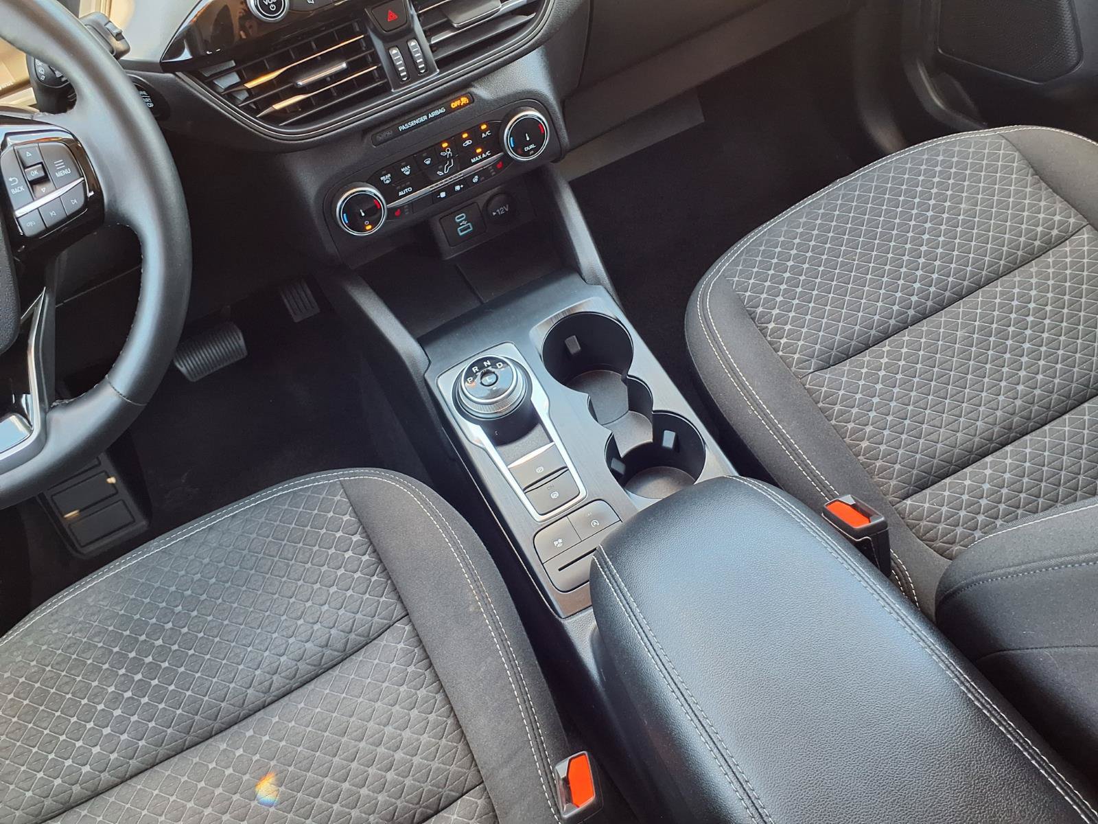Certified 2023 Ford Escape Active AWD/4WD image 10