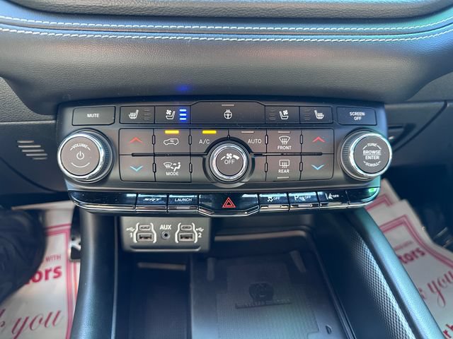 Used 2022 Dodge Durango SRT w/ Technology Group AWD/4WD image 17