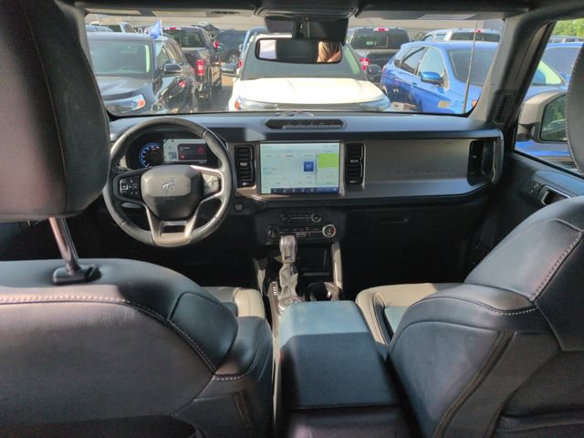 Certified 2022 Ford Bronco Outer Banks w/ Sasquatch Package AWD/4WD image 24