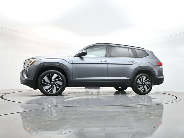 Used 2024 Volkswagen Atlas SE AWD/4WD image 34