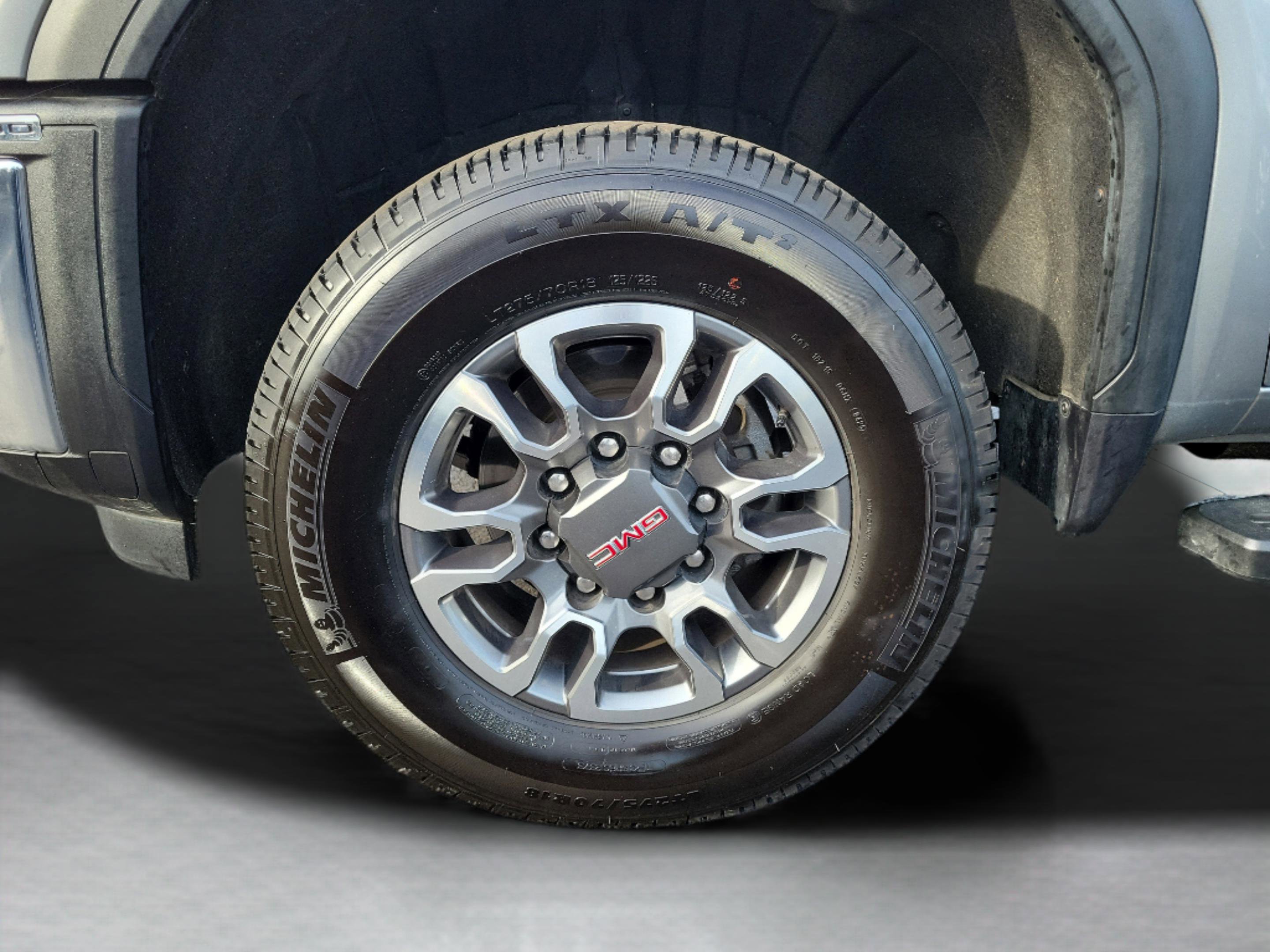 Used 2025 GMC Sierra 3500 Pro w/ 1SA Pro Safety Plus Package AWD/4WD image 30