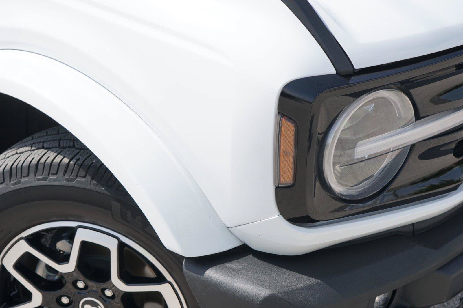 Certified 2023 Ford Bronco Outer Banks AWD/4WD image 3