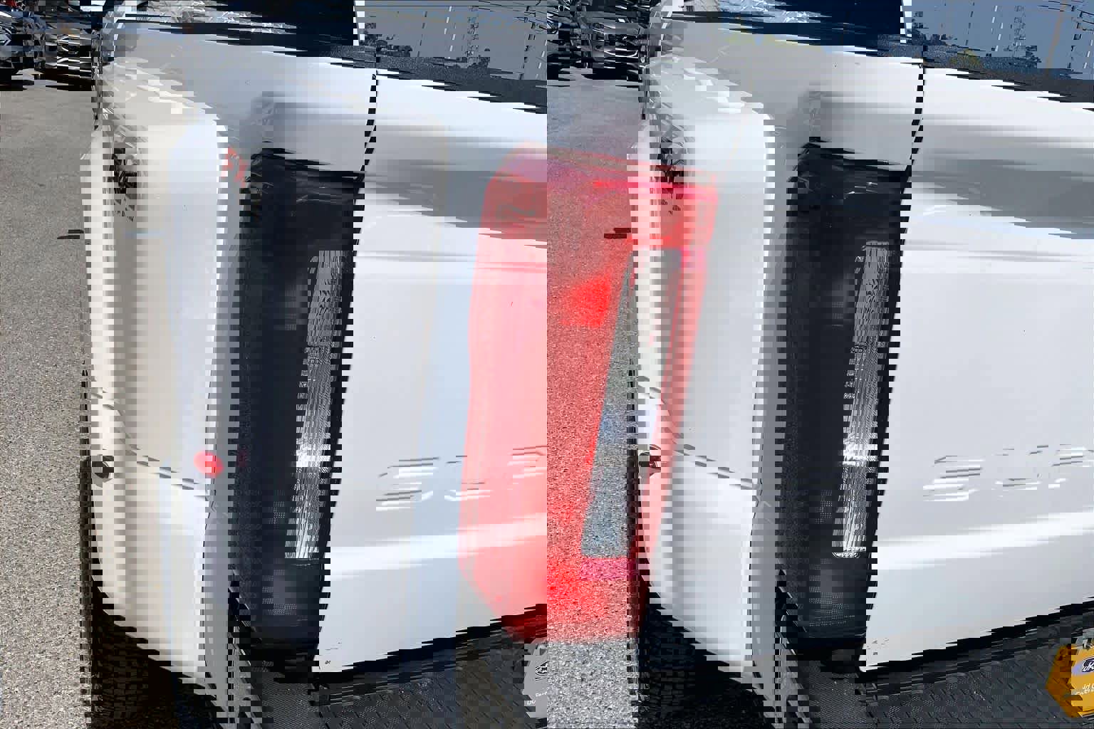 Certified 2023 Ford F350 XLT image 28