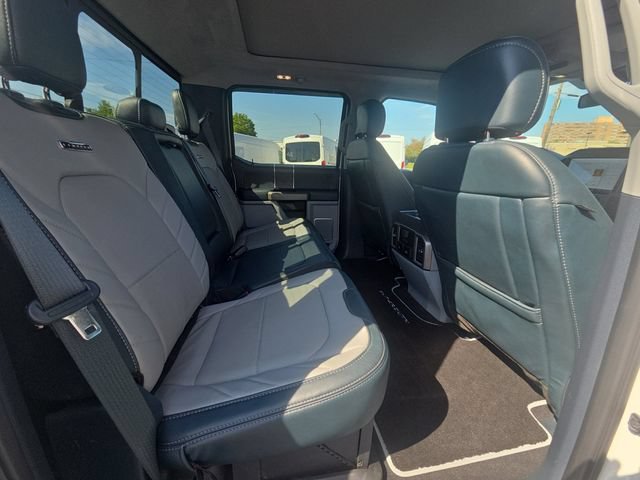 Certified 2022 Ford F450 Limited w/ Snow Plow Prep Package AWD/4WD image 18