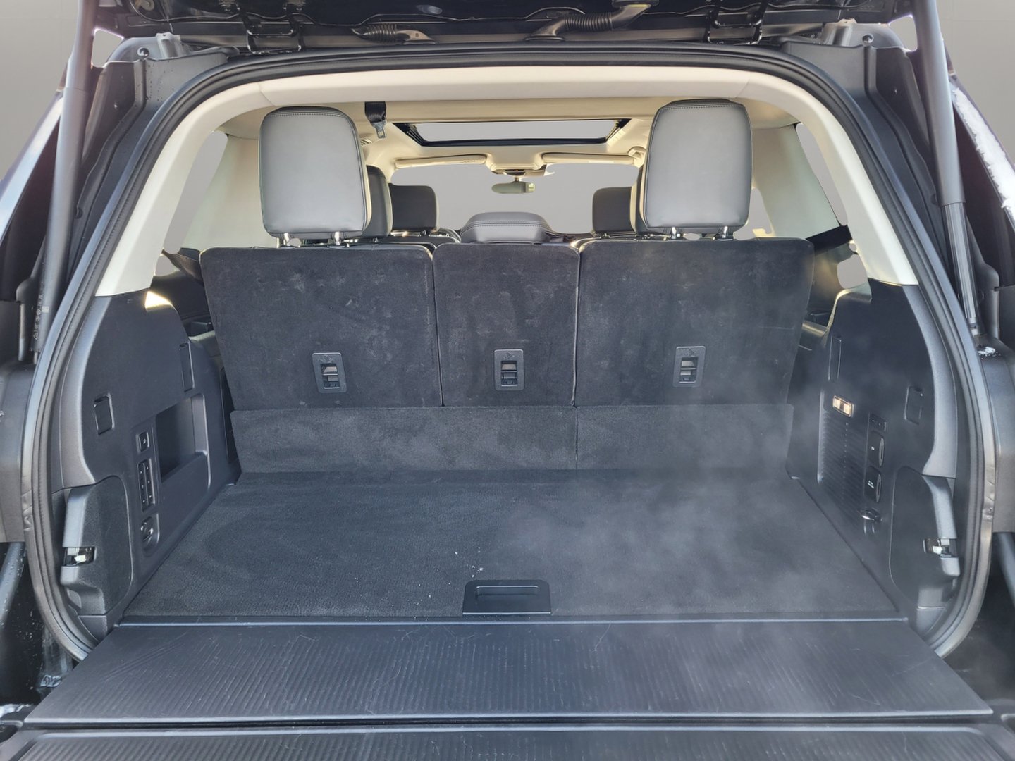 Certified 2025 Ford Expedition Active AWD/4WD image 52
