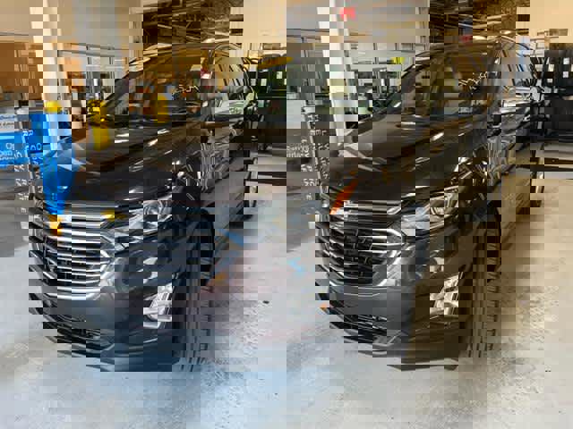 Used 2020 Chevrolet Equinox Premier image 3