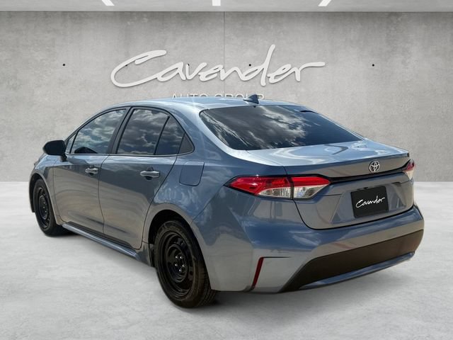 Used 2022 Toyota Corolla LE FWD image 15