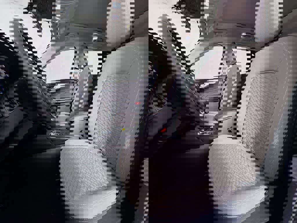 Certified 2021 Ford Escape SE w/ Convenience Package image 12