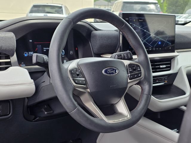Certified 2025 Ford Explorer Active w/ Active Comfort Package RWD image 24