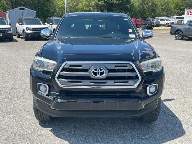 Used 2017 Toyota Tacoma Limited w/ Tow Package AWD/4WD image 6