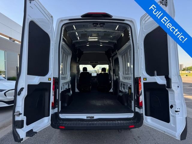 Certified 2022 Ford E-Transit 148 High Roof w/ Load Area Protection Package RWD image 34