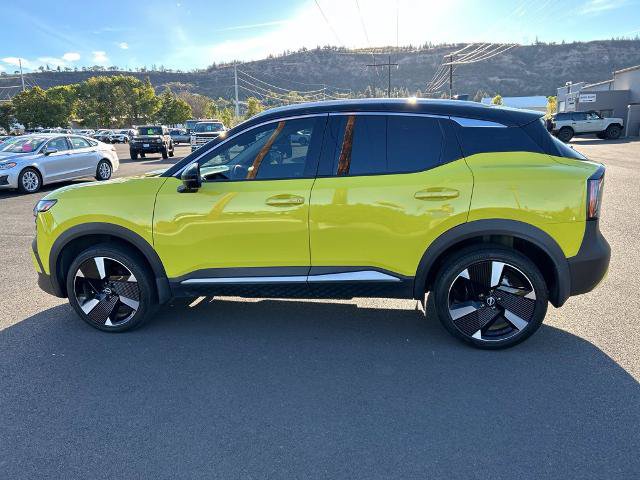 Used 2025 Nissan Kicks SR FWD image 10