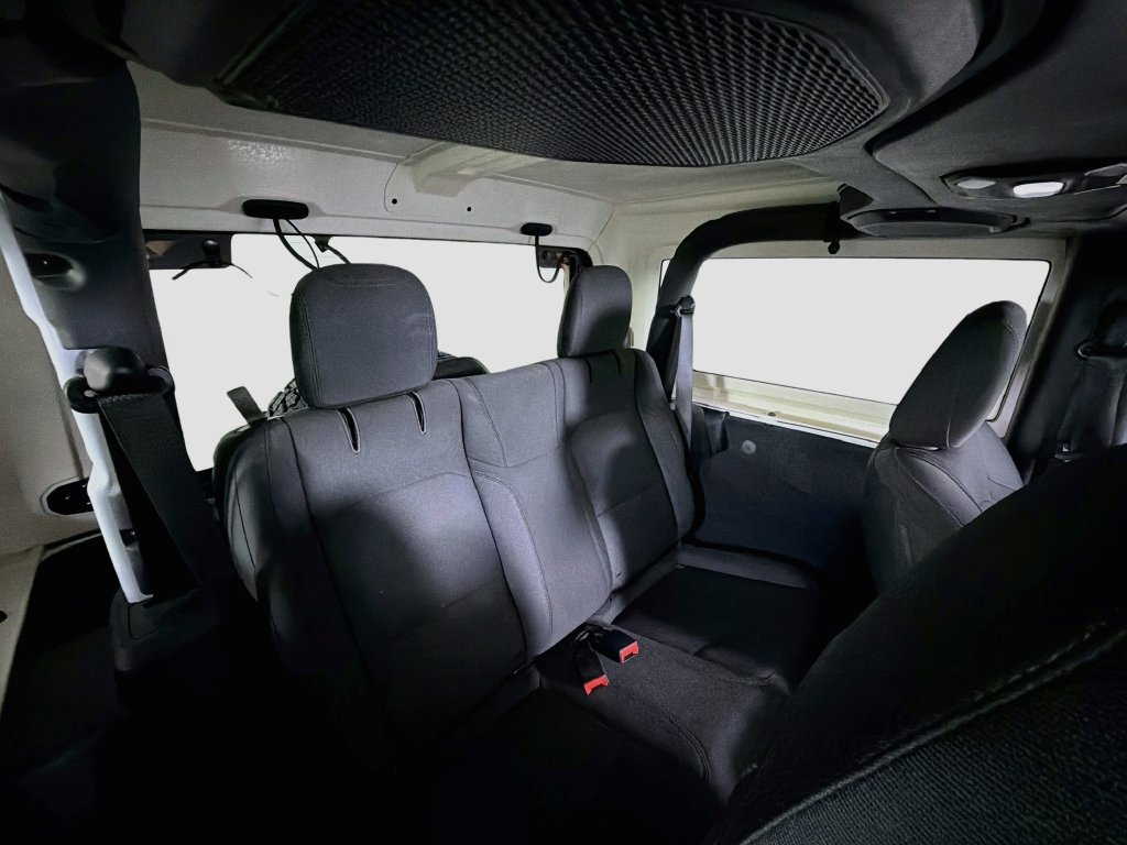 Used 2018 Jeep Wrangler Sport AWD/4WD image 27