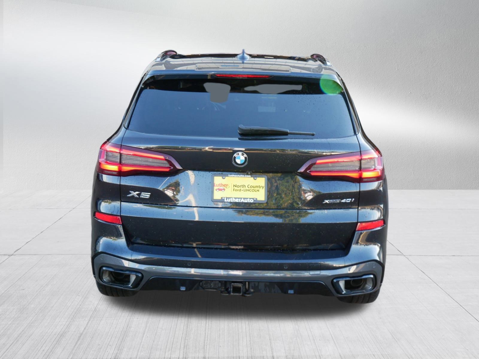 Used 2021 BMW X5 xDrive40i w/ M Sport Package image 6