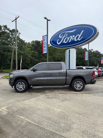 Used 2024 RAM 1500 Laramie AWD/4WD image 3