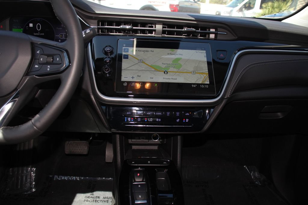Used 2023 Chevrolet Bolt EUV Premier w/ Sun & Sound Package FWD image 18
