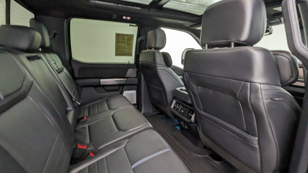 Certified 2025 Ford F250 Platinum AWD/4WD image 40