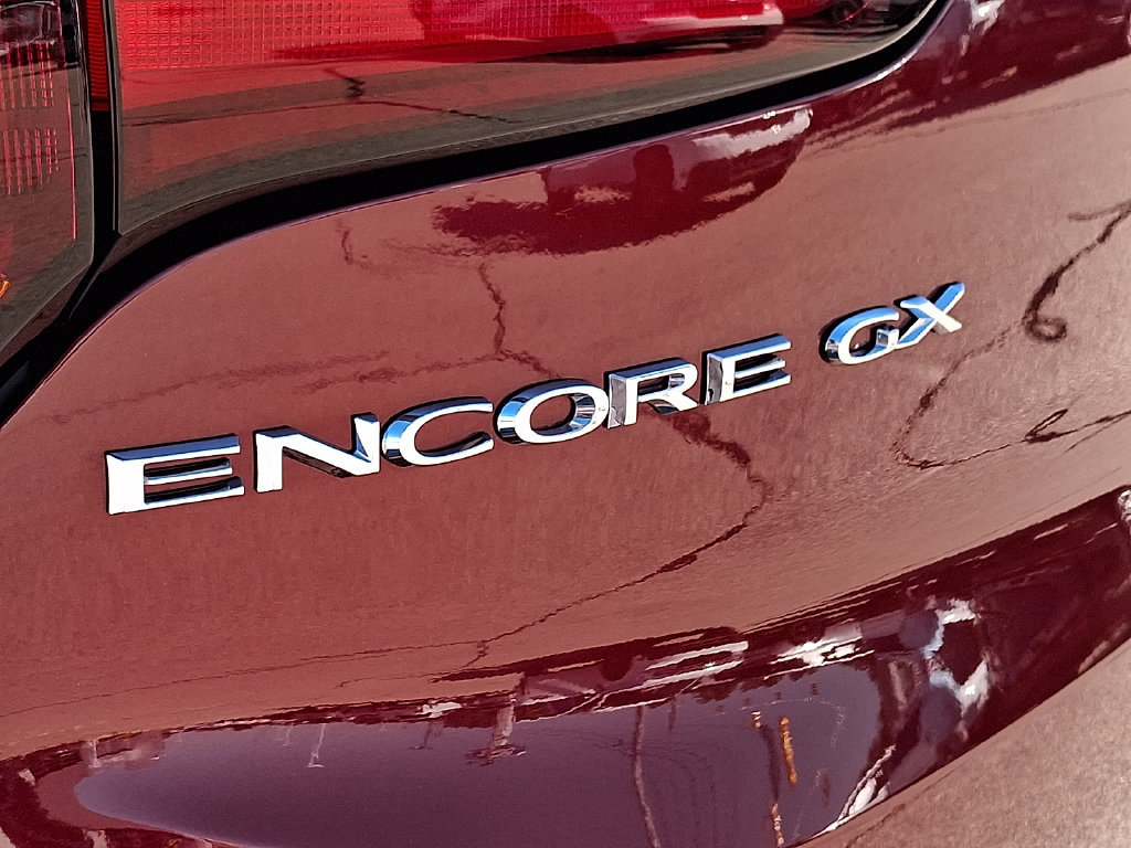 Used 2022 Buick Encore GX Select w/ Experience Buick Package FWD image 31