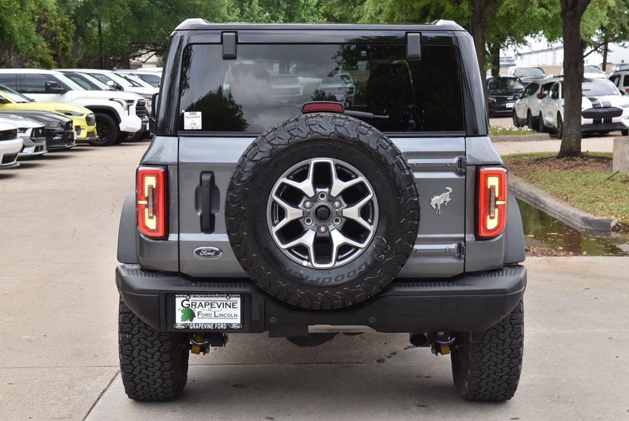 Certified 2025 Ford Bronco Badlands image 8