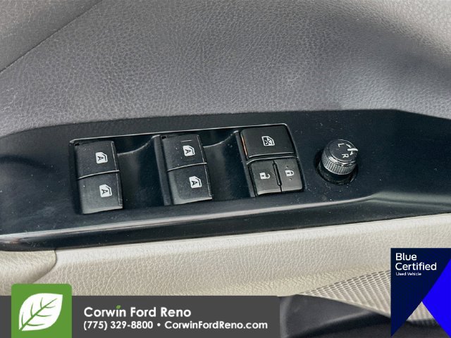 Used 2018 Toyota Camry LE FWD image 20