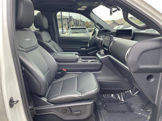 Certified 2026 Ford Expedition Platinum w/ Stealth Appearance Package AWD/4WD image 18