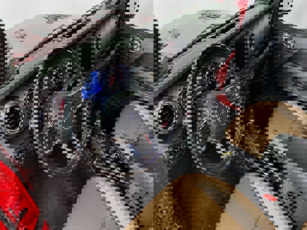 Used 2022 Jeep Wrangler Unlimited Rubicon w/ Steel Bumper Group image 2