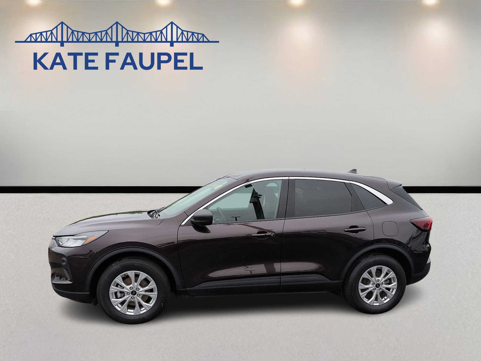 Certified 2023 Ford Escape Active AWD/4WD image 4