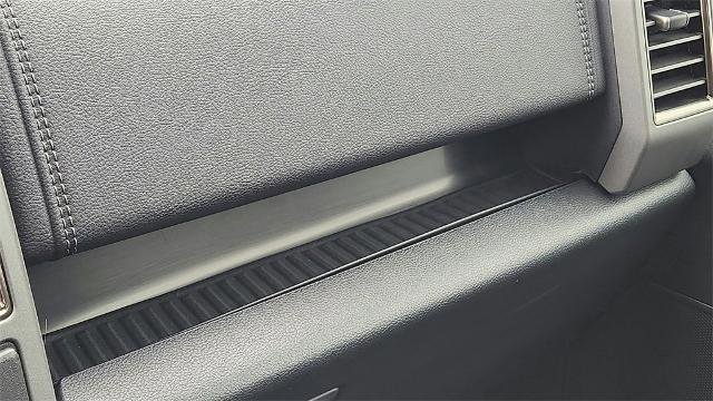 Certified 2019 Ford F150 Raptor w/ Equipment Group 802A Luxury image 25