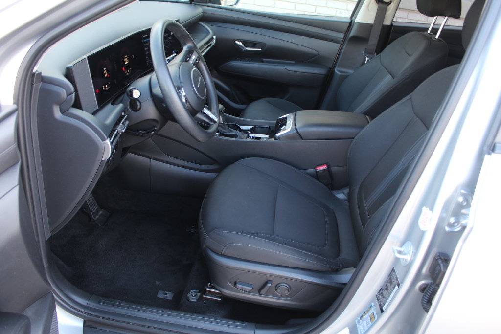 Used 2025 Hyundai Tucson SEL FWD image 27