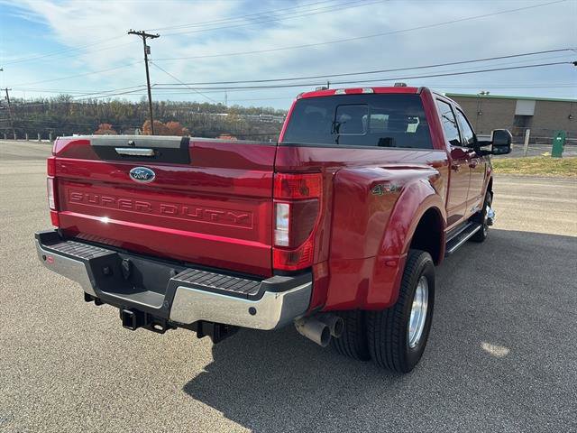 Certified 2022 Ford F350 Lariat w/ Lariat Value Package image 5